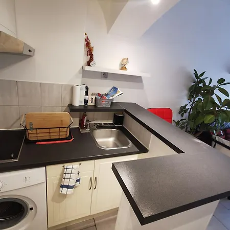 Apartmán Et Stationnement Offert Centre